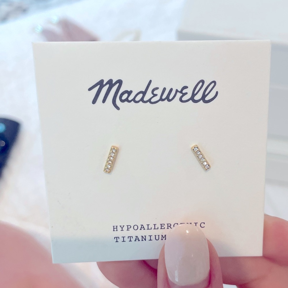 NWT Madewell gold crystal bar studs